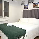 Piso Reformado Frente A La Catedral * Bilbao