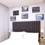 Piso Reformado Frente A La Catedral Apartament