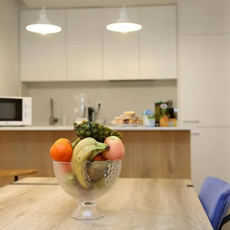 Piso Reformado Frente A La Catedral * Бильбао