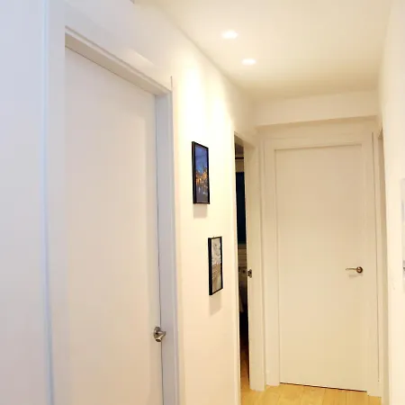 Piso Reformado Frente A La Catedral Apartamento *