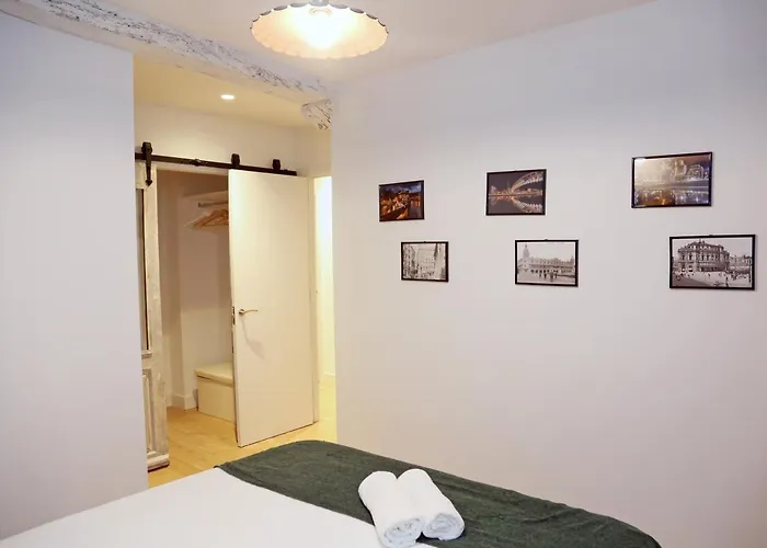 Piso Reformado Frente A La Catedral * Bilbao