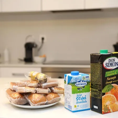 Apartamento Piso Reformado Frente A La Catedral