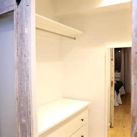 Apartamento Piso Reformado Frente A La Catedral